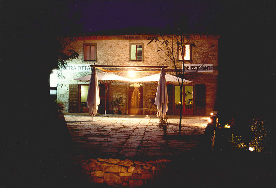 Pietrafitta Ristorante night photo